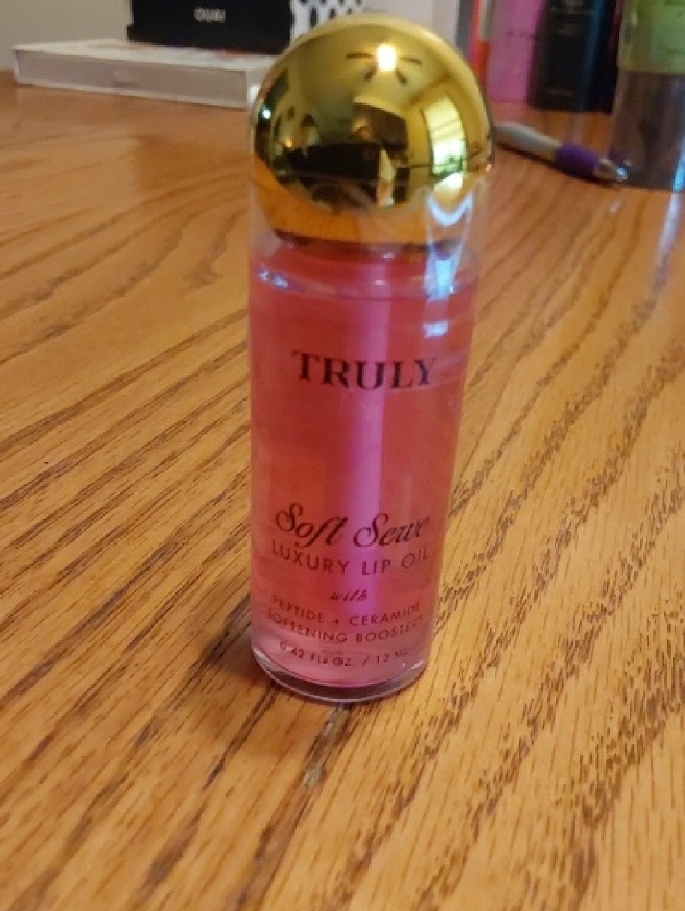 TRULY Soft Serve Luxury Lip Oil — Pink with Gold Cap